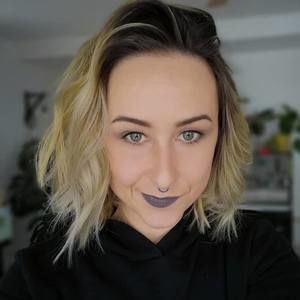 Meet your Posher, Allyson